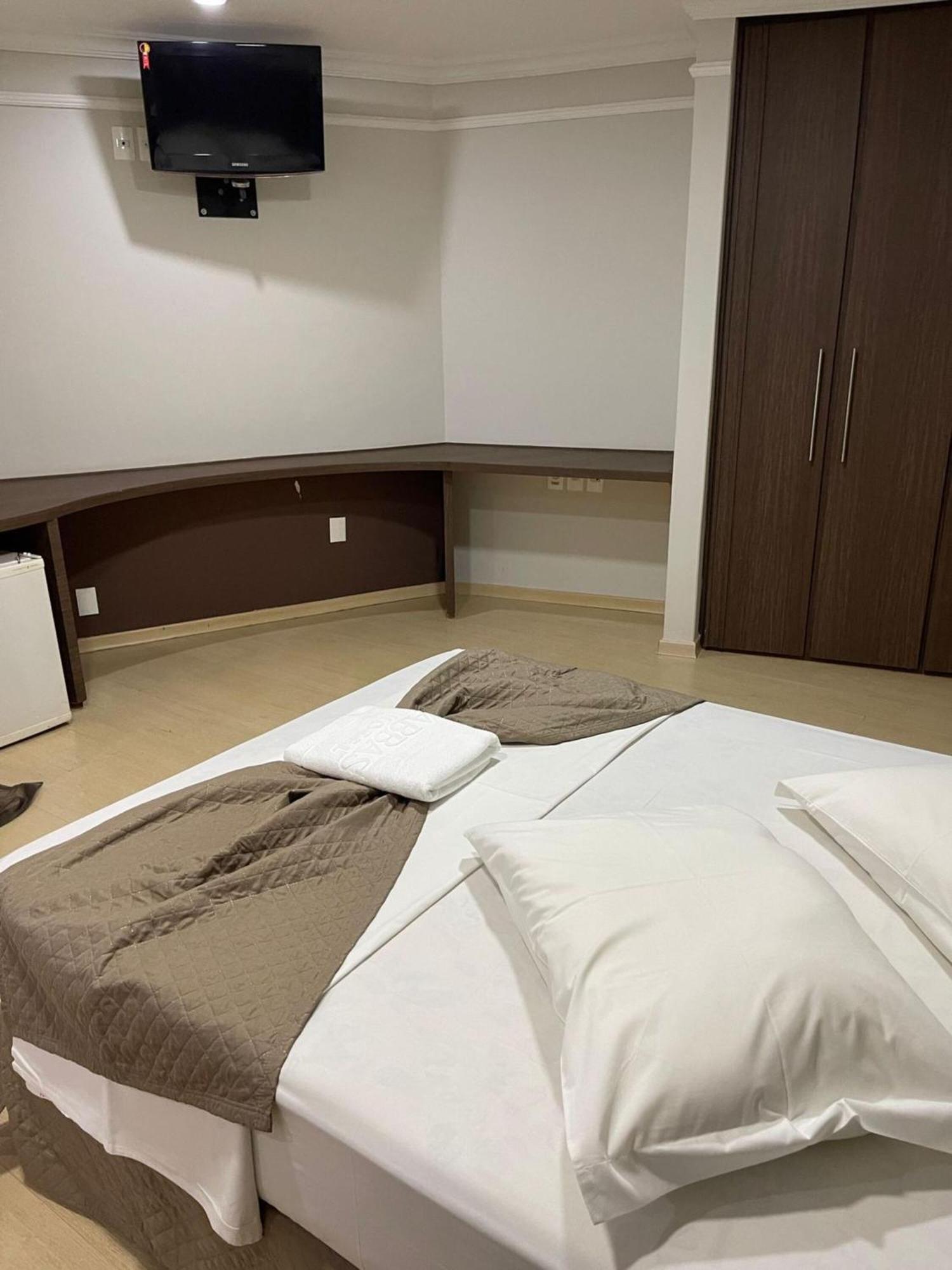 Abbas Hotel 3*
